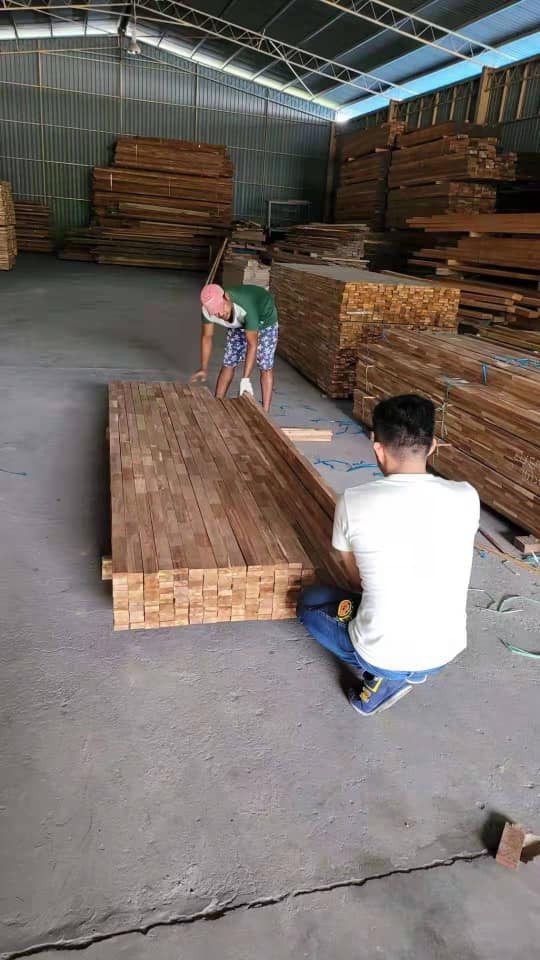 Đơn hàng xuất khẩu gỗ keo xẻ sang Trinidad & Tobago GK01-100621