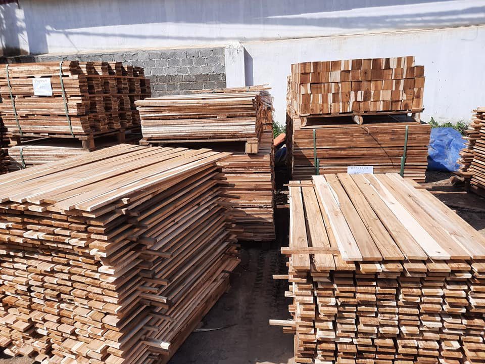 Đơn hàng xuất khẩu gỗ keo xẻ sang thị trường Jordan GK01-151021