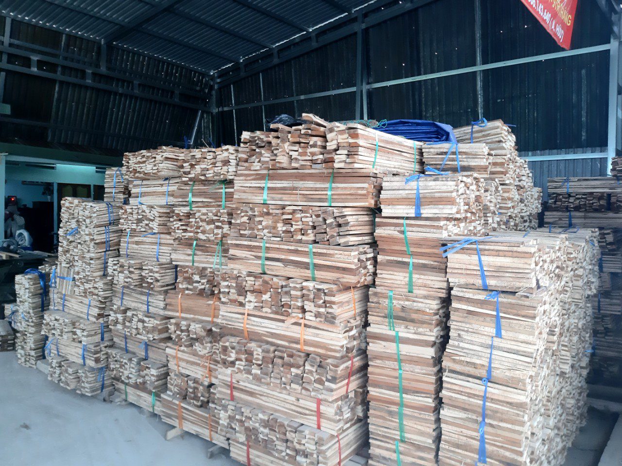 Đơn hàng xuất khẩu gỗ keo xẻ sang thị trường Philippine GK01-170721