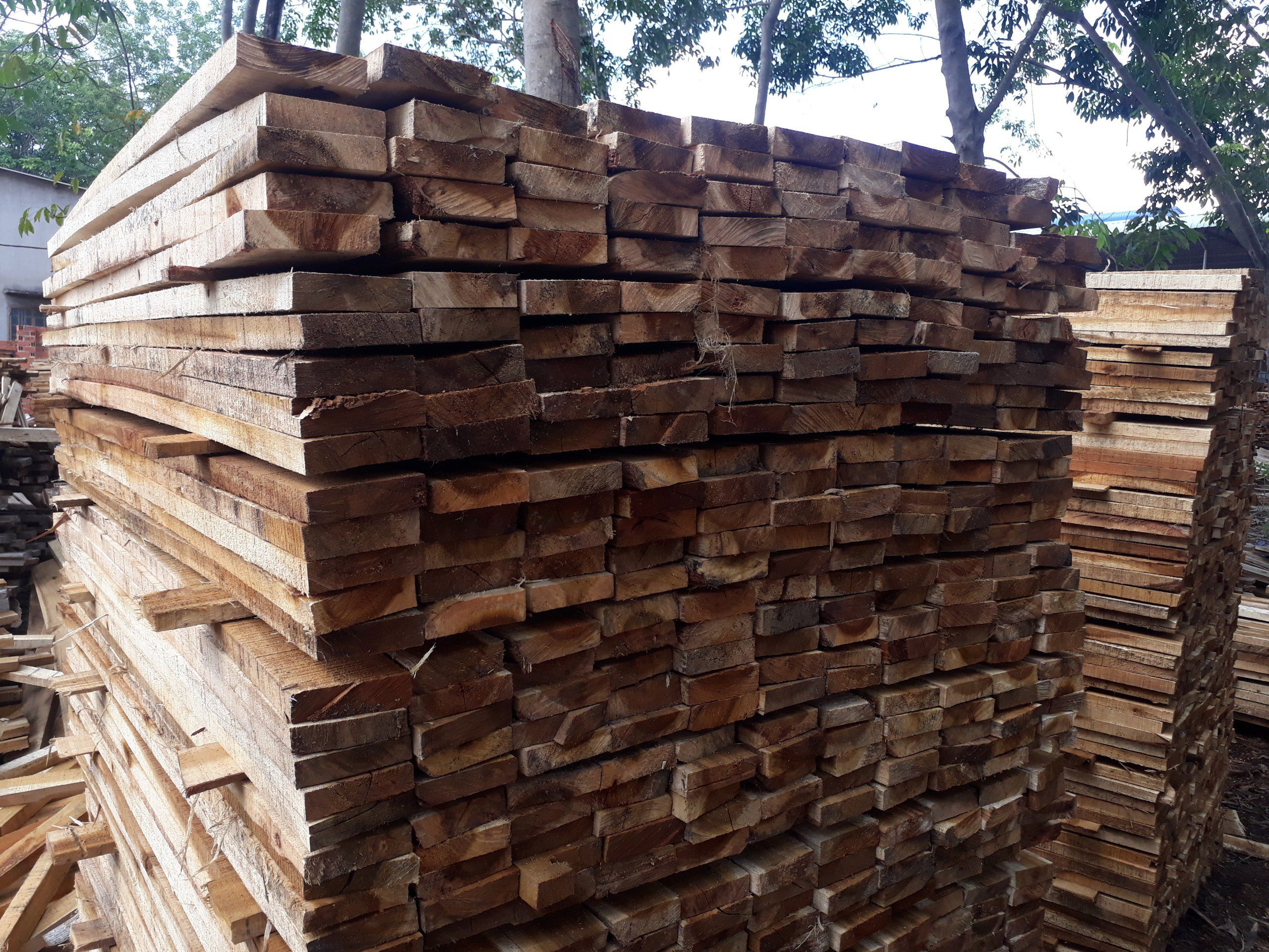 Đơn hàng xuất khẩu gỗ keo xẻ sang thị trường Sri Lanka GK01-040621