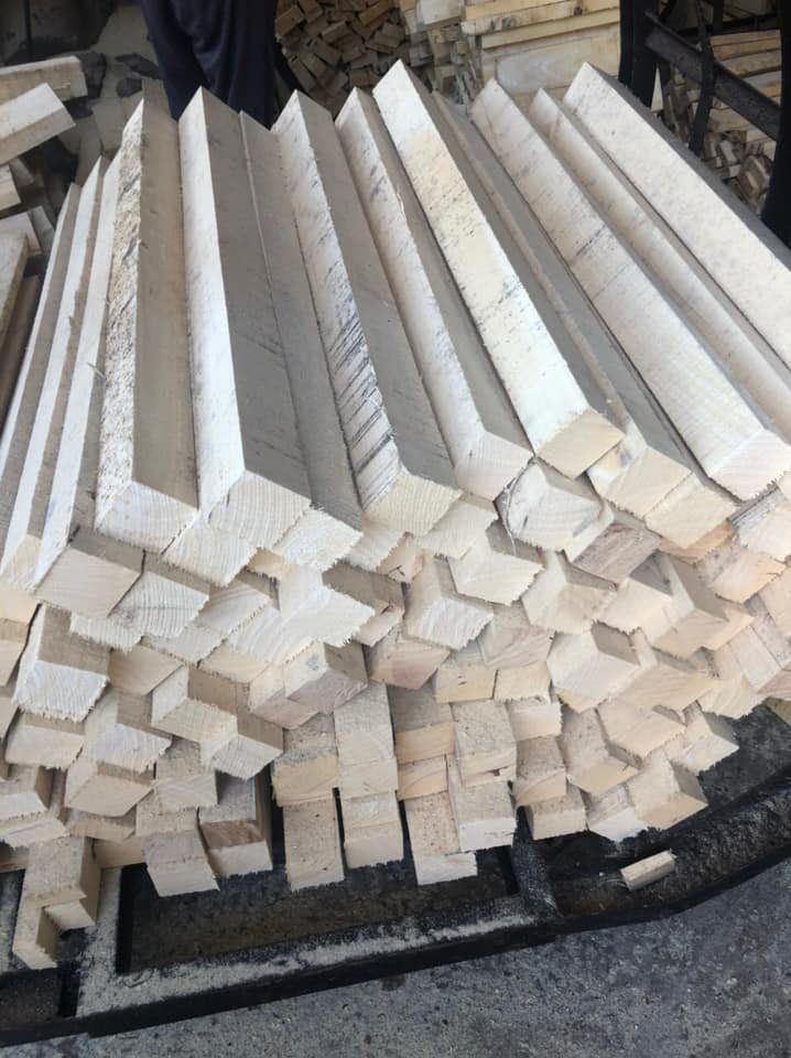 Đơn hàng xuất khẩu gỗ thông và teak xẻ thanh sang Qatar GT01-281021