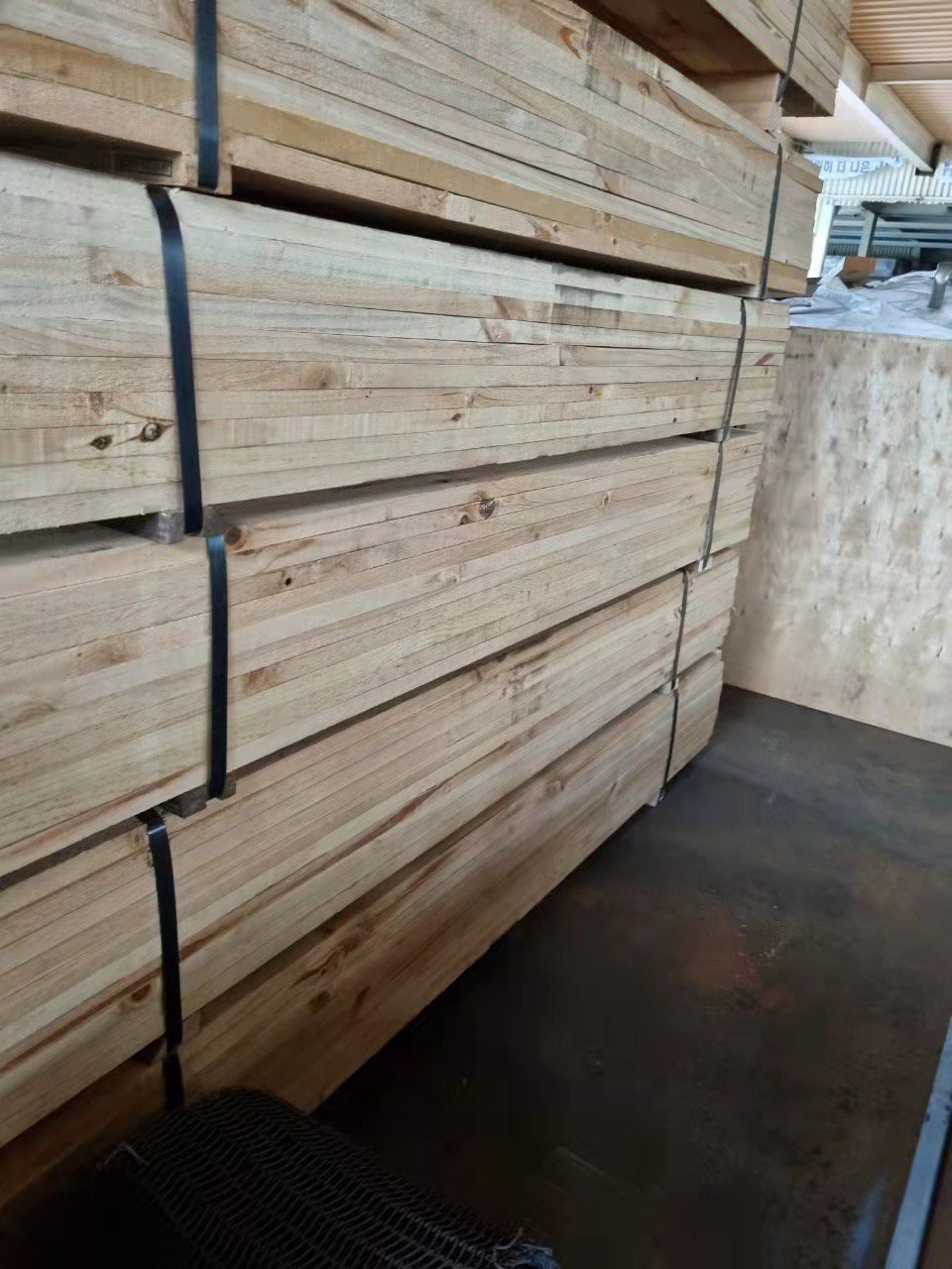 Đơn hàng xuất khẩu gỗ xẻ thanh sang thị trường Hàn Quốc GK01-121021