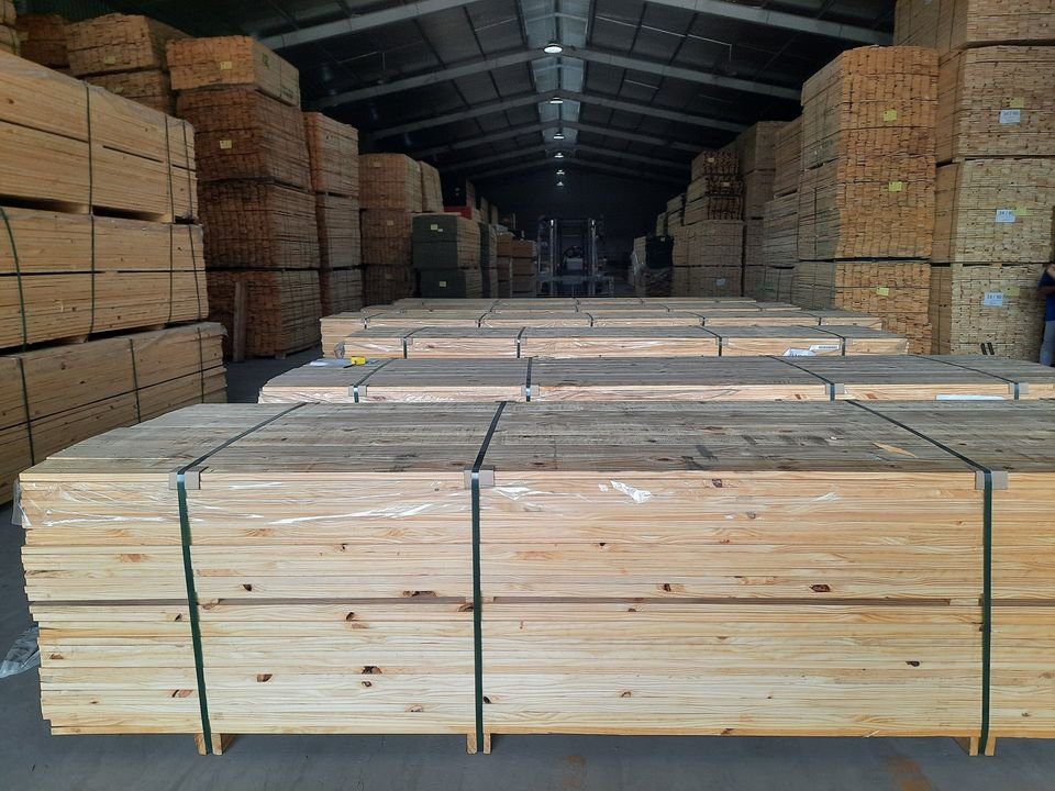 Đơn hàng xuất khẩu gỗ xẻ thanh sang thị trường Tây Ban Nha GX01-180921
