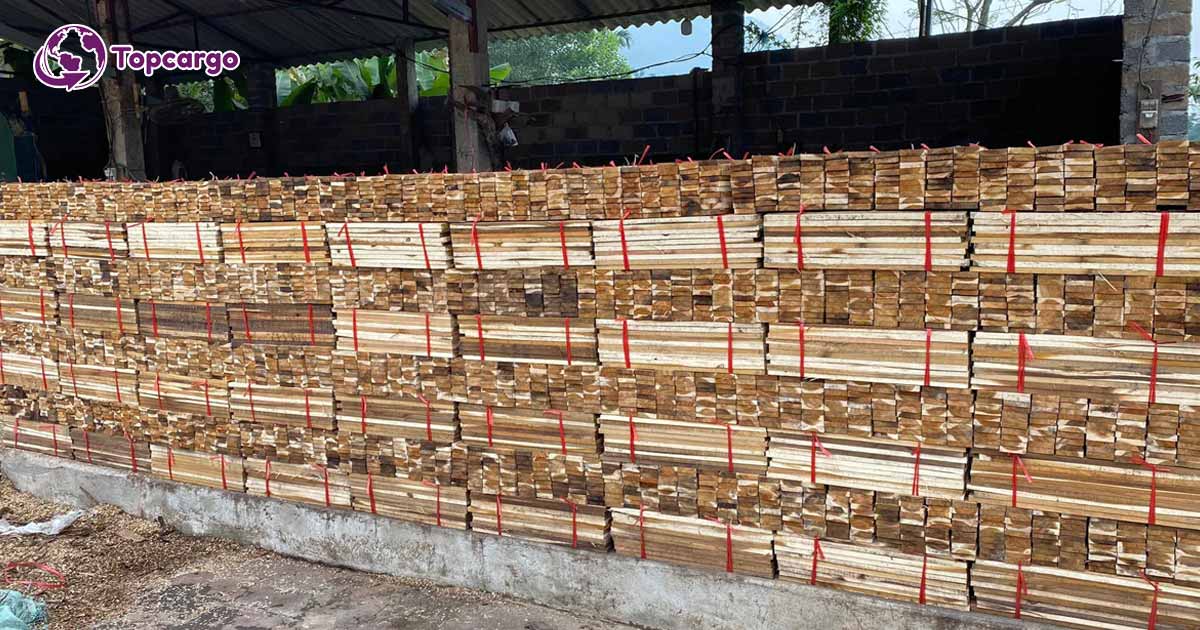 Đơn hàng xuất khẩu gỗ Keo xẻ sang thị trường UAE GK01-081221