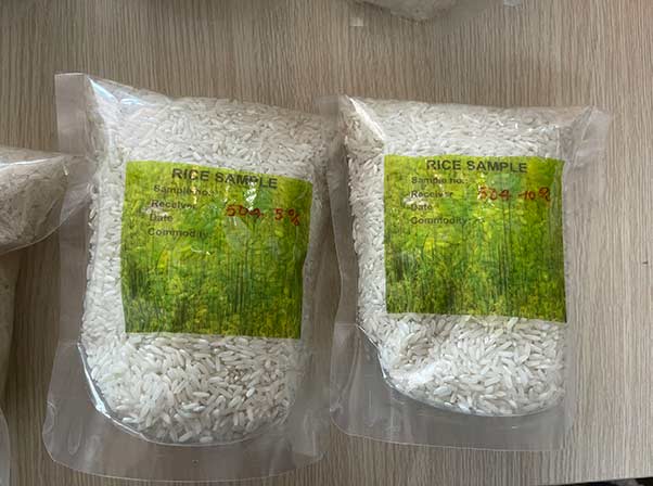 Gửi thành công mẫu gạo cho khách hàng người Trung Quốc