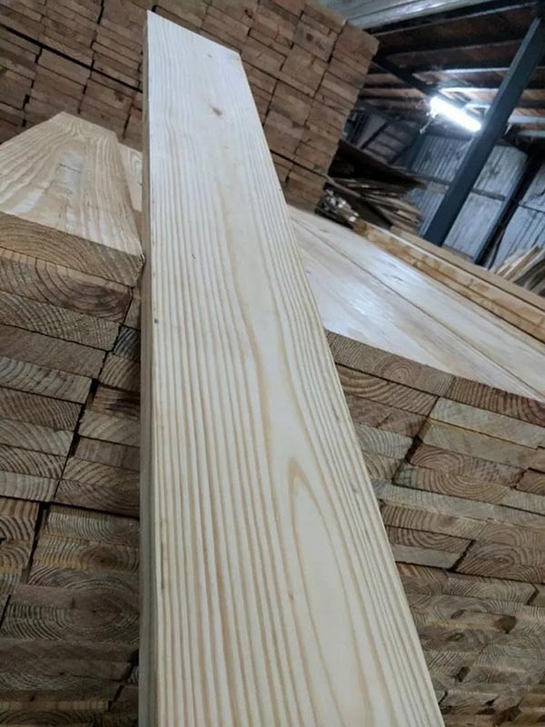 Cơ hội xuất khẩu gỗ thông xẻ sang thị trường Ý G-THX01-15F23